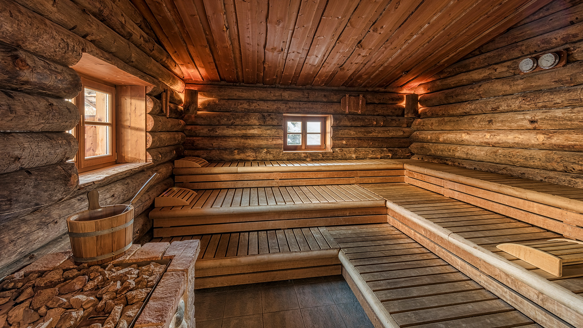 Sauna - Traditional Finnish sauna experience